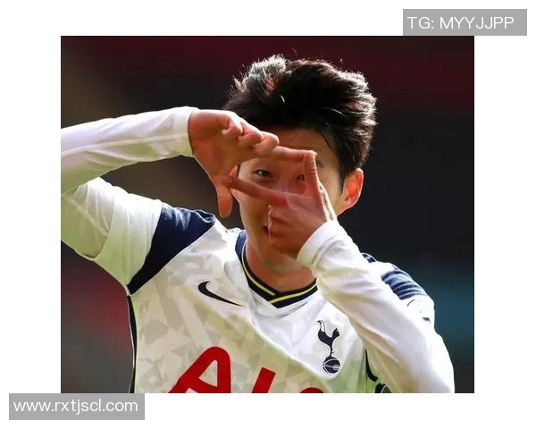 足球巨星新赛季亮相是否换发型引热议时尚与竞技双重焦点